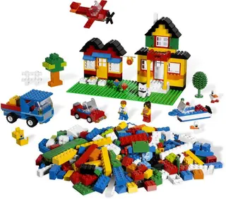 LEGO Deluxe Brick Box