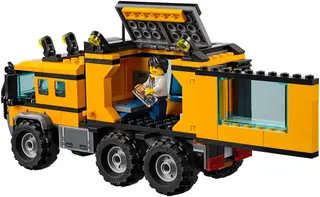 Jungle Mobile Lab