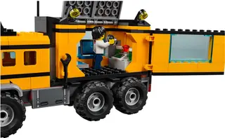 Jungle Mobile Lab