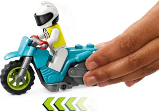 Stunttruck- en vuurringuitdaging