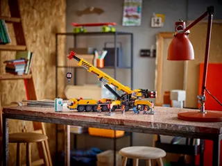Mobile Construction Crane