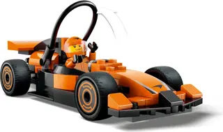 Formel-1-Fahrer mit McLaren-Rennwagen