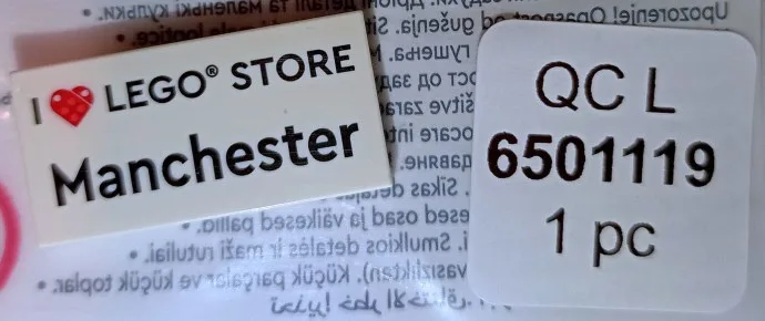 Ik ben dol op de LEGO Store Manchester-tegel.