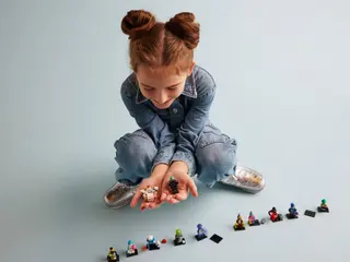 LEGO Minifigures - Series 26 {Box of 6 random packs}