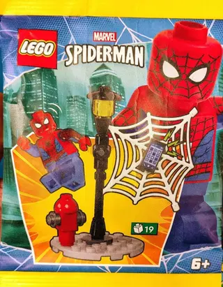 Spider-Man met straatlantaarn