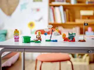 Abenteuer mit interaktivem LEGO Peach