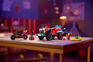Crocodile Car