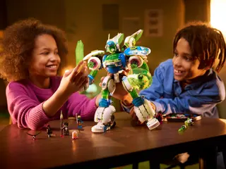 Mateo et Z-Blob le Mech de combat chevalier