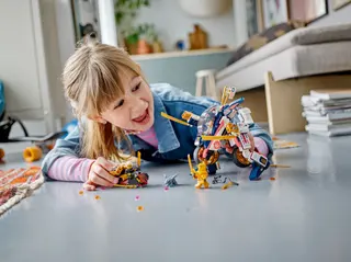 Le robot de course transformable de Sora