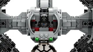 Mandalorian Fang Fighter versus TIE Interceptor