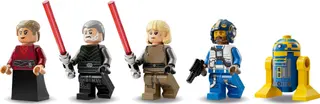 Nieuwe Republiek E-wing versus Shin Hati's Starfighter