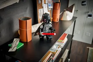 Vergrößerte Darth Vader Minifigur