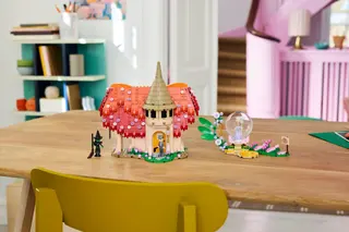 Glinda und Elphaba besuchen Munchkinland