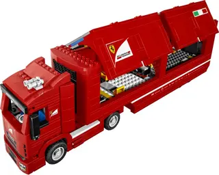 F14 T & Scuderia Ferrari Truck