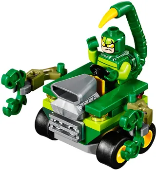 Mighty Micros: Spider-Man vs. Scorpion