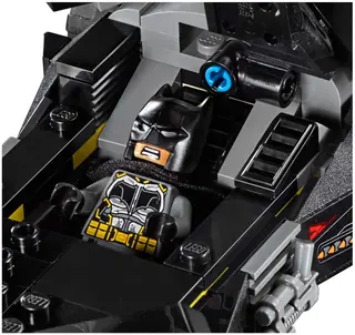 Flying Fox: Batmobile Airlift Attack
