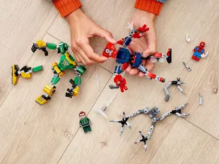 Spider-Man en Doctor Octopus Mech-gevecht