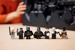 Batcave – Schattenbox