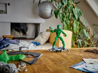 Figurine de construction du Bouffon Vert