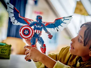 Neue Captain America Baufigur