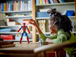 Iron Spider-Man Baufigur