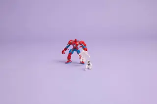 Spider-Man Mech gegen Anti-Venom
