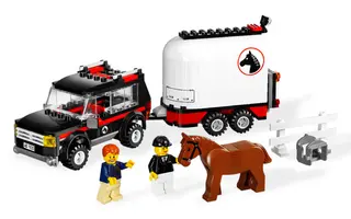 4WD with Horse Trailer