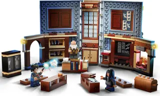 Hogwarts Moment: Charms Class