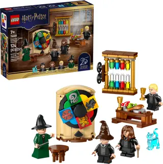 Hogwarts Castle: Sorting Hat Ceremony