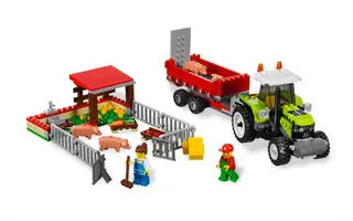 Pig Farm & Tractor
