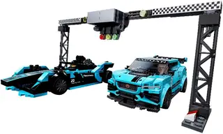 Formule E Panasonic Jaguar Racing GEN2 auto & Jaguar I-PACE eTROPHY