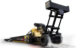 Mopar Dodge//SRT Top Fuel Dragster en 1970 Dodge Challenger T/A