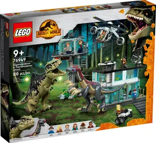 Attaque de Giganotosaurus et de Therizinosaurus