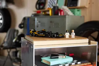 APXGP Team Raceauto
