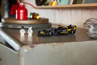APXGP Team Raceauto