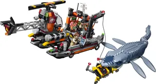 Mosasaurus Dinosaur Boat Attack