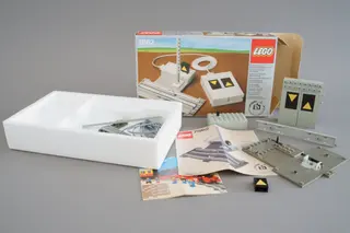 Découplage et signal 12 V télécommandés