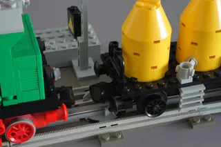 Découplage et signal 12 V télécommandés