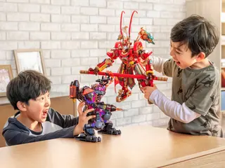 Affenkönig-Krieger-Mech