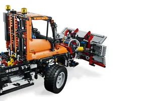 Mercedes-Benz Unimog U 400