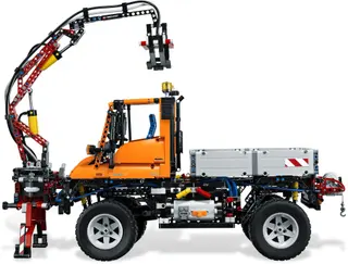 Mercedes-Benz Unimog U 400