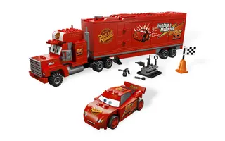 Mack's Team Truck