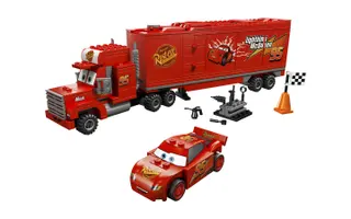 Mack's Team Truck