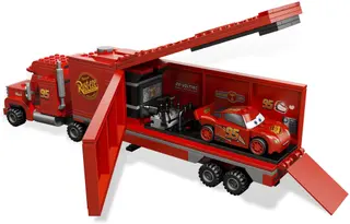 Mack's Team Truck