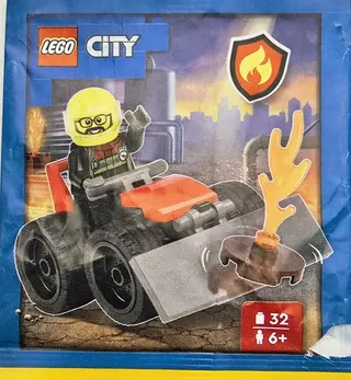 Pompier avec bulldozer
